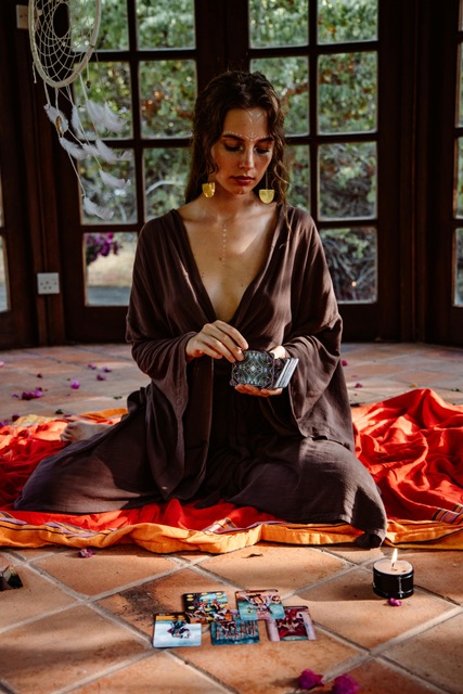 A psychic medium with clairempathy can sense when something happens to someone without having any contact with that person, no matter where that person is. Photo by Roman Odinstov/pexels.com