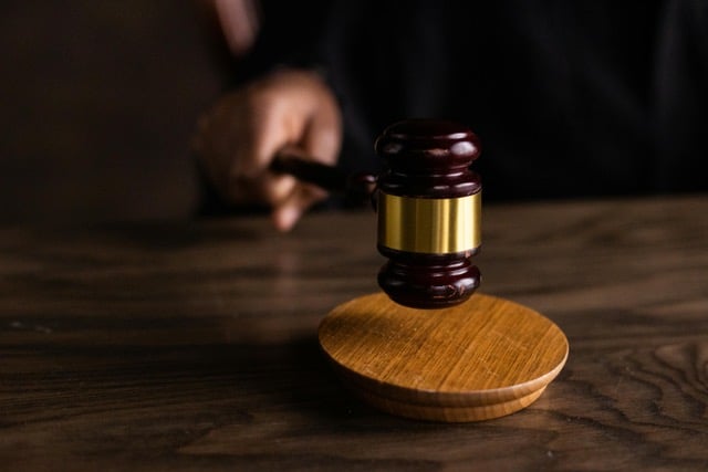 For an update on where cannabis is in federal legislation, read <a href="https://headmagazine.com/marijuana-and-the-americans-with-disabilities-act-how-does-the-controlled-substances-act-affect-disabled-americans/">Head Magazine’s analysis</a> of recent efforts to reschedule or de-schedule cannabis in the list of controlled substances./Photo by Katrin Bolovtsova/pexels.com